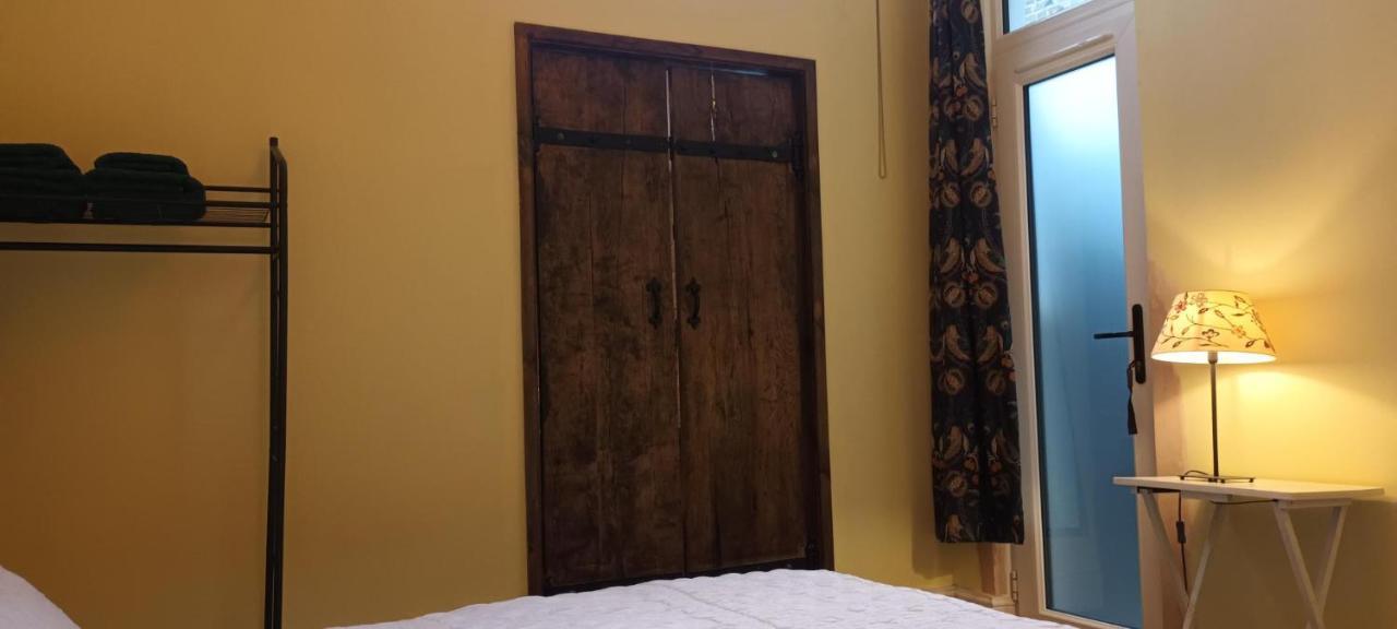 Room With Luxury Private Bathroom & Independent Entrance Near Tube Λονδίνο Εξωτερικό φωτογραφία